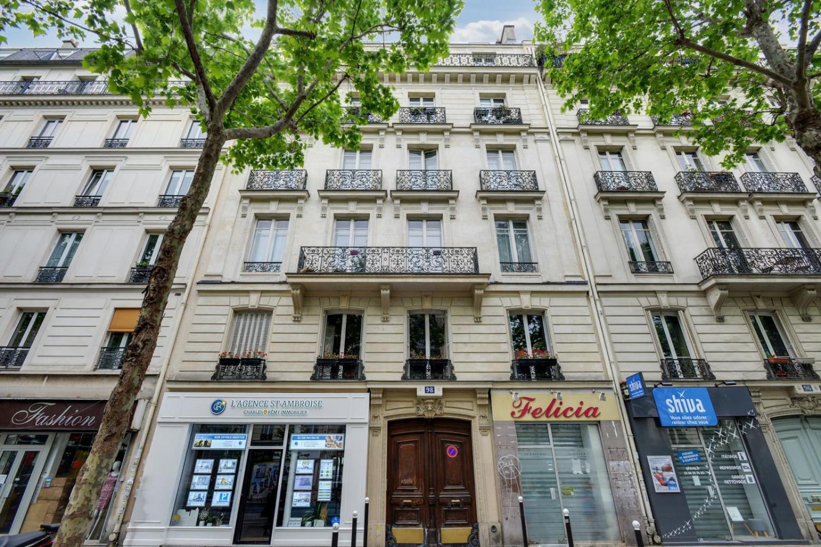 124 Suite Beata - Superbe Appartement A Parigi Esterno foto
